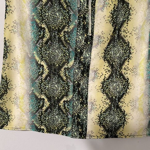 Worthington Neon Snakeskin Print Sleeveless Keyhole Top XL - Picture 3 of 6